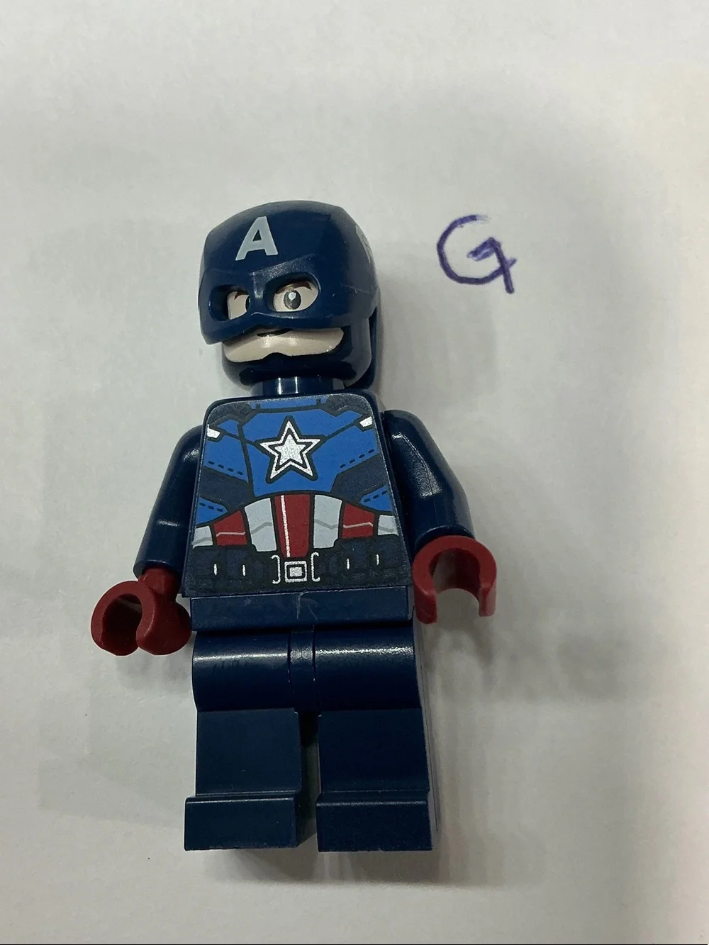 LEGO Marvel Captain America Minifigure